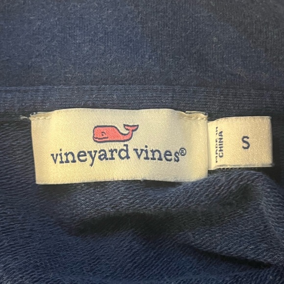 Vineyard Vines Pullover Small - Picture 3 of 3